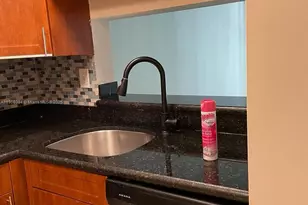 486 NW 165th St Rd, Miami, FL 33169 - Photo 3