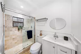 7222 Trouville Esplanade, Miami Beach, FL 33141 - Photo 13