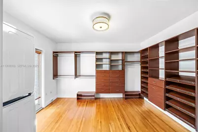 7222 Trouville Esplanade, Miami Beach, FL 33141 - Photo 9