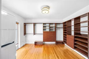 7222 Trouville Esplanade, Miami Beach, FL 33141 - Photo 9