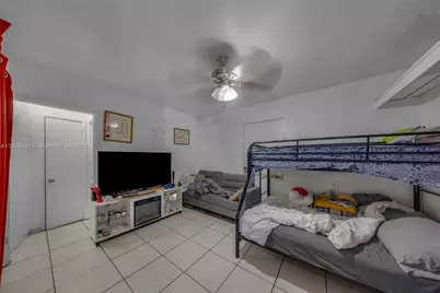 1334 SW 4th St, Miami, FL 33135 - Photo 21