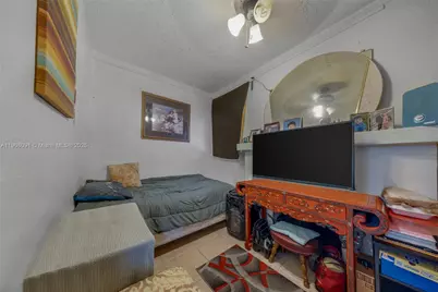 1334 SW 4th St, Miami, FL 33135 - Photo 43