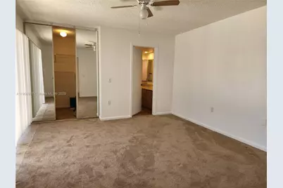 2706 27th Way #2706, West Palm Beach, FL 33407 - Photo 15