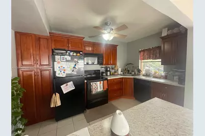 4850 SW 63rd Ter #322, Davie, FL 33314 - Photo 11