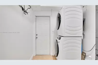 5711 Marius St #5711, Coral Gables, FL 33146 - Photo 15