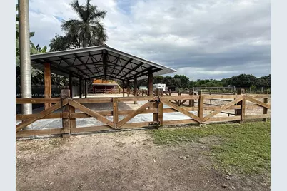 25945 SW 197th Ave, Homestead, FL 33031 - Photo 5