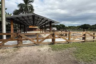 25945 SW 197th Ave, Homestead, FL 33031 - Photo 5