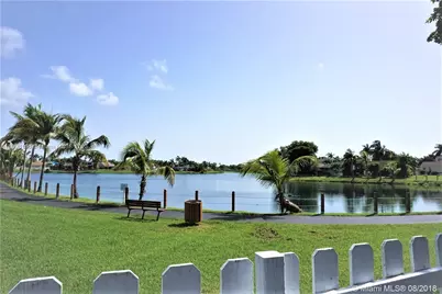 9991 SW 222nd St, Cutler Bay, FL 33190 - Photo 15