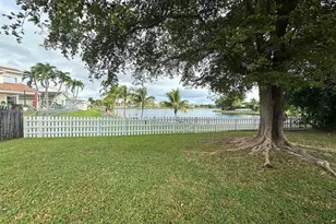 9991 SW 222nd St, Cutler Bay, FL 33190 - Photo 13