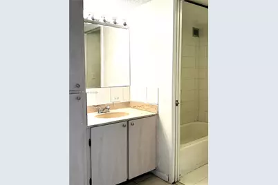 16909 N Bay Rd #103, Sunny Isles Beach, FL 33160 - Photo 27