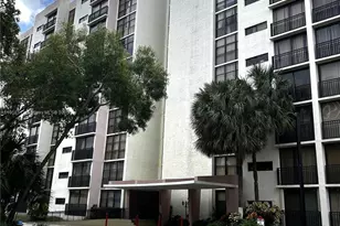 16909 N Bay Rd, Sunny Isles Beach, FL 33160 - Photo 3