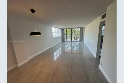 2450 NE 135th St #212, North Miami, FL 33181 - Photo 23