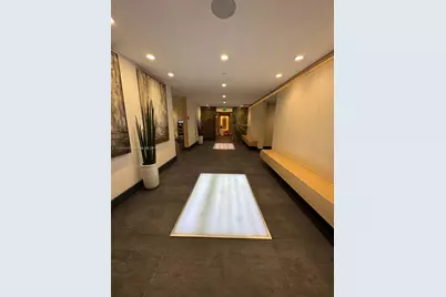 90 SW 3rd St #3901, Miami, FL 33130 - Photo 11