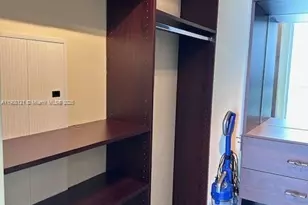 185 SW 7th St, Miami, FL 33130 - Photo 9