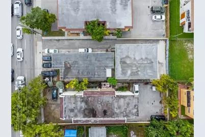 1131 SW 7th St, Miami, FL 33130 - Photo 29