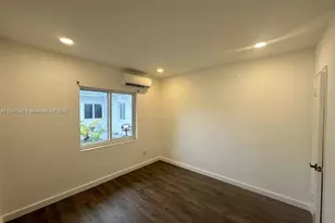 17175 NE 19th Ave, North Miami Beach, FL 33162 - Photo 11