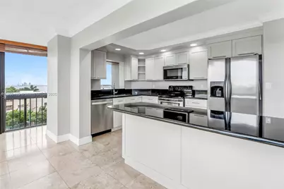 2333 Brickell Ave #517, Miami, FL 33129 - Photo 17