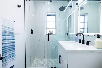 311 Liberty St #7, Hollywood, FL 33019 - Photo 19