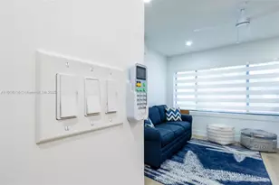 311 Liberty St, Hollywood, FL 33019 - Photo 11