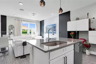 2913 Olivia Ave, Lauderdale Lakes, FL 33311 - Photo 11