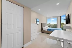 20281 E Country Club Dr, Aventura, FL 33180 - Photo 15