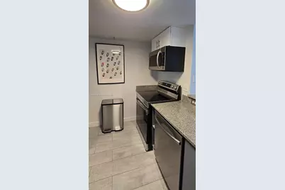 275 NE 18th St #PH-10, Miami, FL 33132 - Photo 5