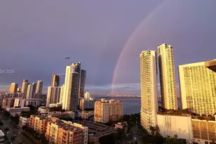 275 NE 18th St, Miami, FL 33132 - Photo 9