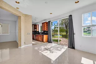 1386 Canary Island Dr, Weston, FL 33327 - Photo 19