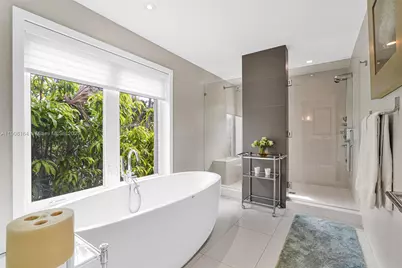 145 Biscay Dr, Bal Harbour, FL 33154 - Photo 13