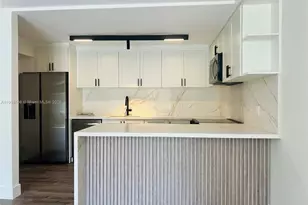 201 Jefferson Ave, Miami Beach, FL 33139 - Photo 1