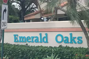 3400 Emerald Oaks Dr, Hollywood, FL 33021 - Photo 7