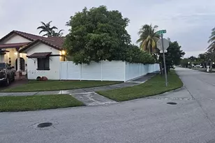 15397 SW 172nd Terrace, Miami, FL 33187 - Photo 5