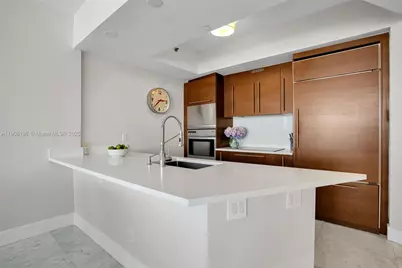 450 Alton Rd #2110, Miami Beach, FL 33139 - Photo 7