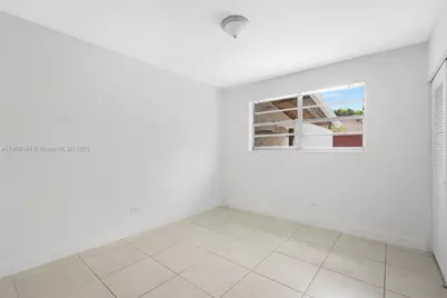 700 SW 67th Ave, Pembroke Pines, FL 33023 - Photo 7