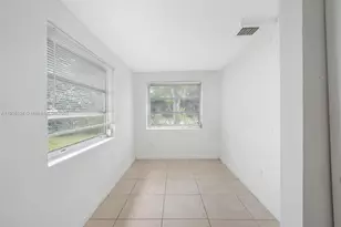 700 SW 67th Ave, Pembroke Pines, FL 33023 - Photo 41