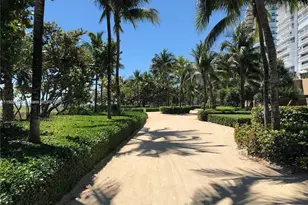 10185 Collins Ave, Bal Harbour, FL 33154 - Photo 31