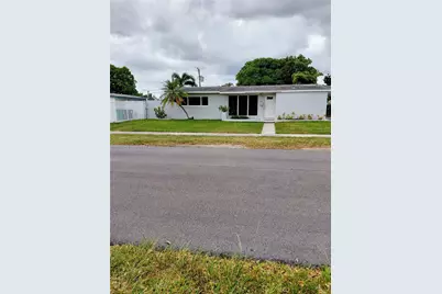 1620 SW 87th Ct, Miami, FL 33165 - Photo 1