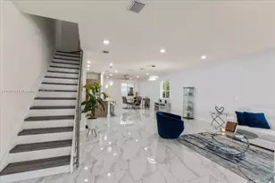 6680 NW 102nd Path, Doral, FL 33178 - Photo 5