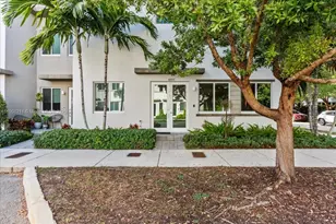 6680 NW 102nd Path, Doral, FL 33178 - Photo 3