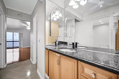 4020 N Hills Dr #2, Hollywood, FL 33021 - Photo 21