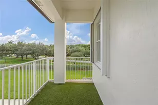 15852 SW 15th St, Davie, FL 33326 - Photo 13