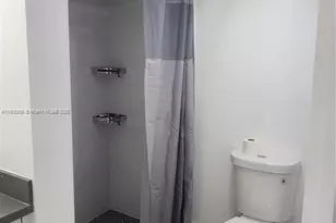 8040 N Colony Cir N, Tamarac, FL 33321 - Photo 13