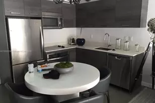 151 SE 1st St, Miami, FL 33131 - Photo 5