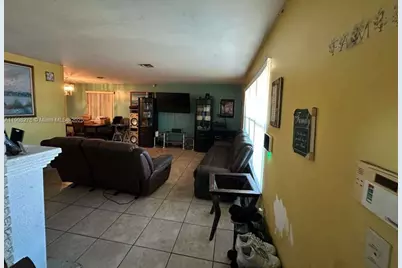 7570 Venetian St, Miramar, FL 33023 - Photo 11