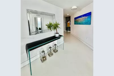 79 SW 12th St #4012-S, Miami, FL 33130 - Photo 1