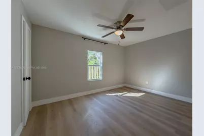 1813 SW 10th St, Fort Lauderdale, FL 33312 - Photo 25