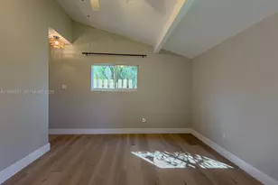 1813 SW 10th St, Fort Lauderdale, FL 33312 - Photo 31