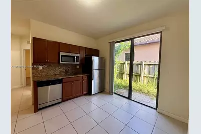 3472 SE 3rd St #2, Homestead, FL 33033 - Photo 7