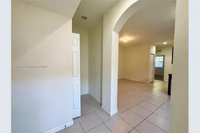 3472 SE 3rd St #2, Homestead, FL 33033 - Photo 11