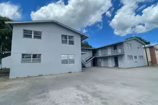 332 SW 3rd St, Belle Glade, FL 33430 - Photo 1